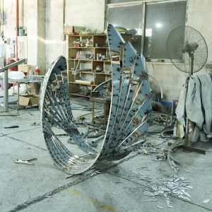 Custom Stainless Steel Sculptures Art Decorations Public Space Sculpture Factory