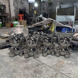 Mirror Metal Bear Sculpture