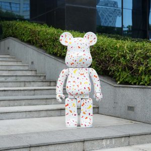 Color Bear Fashion Art Doll Sculpture