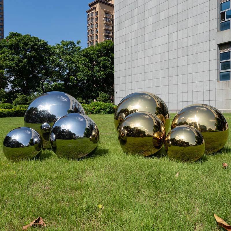 Stainless steel mirror ball outdoor garden decoration ball