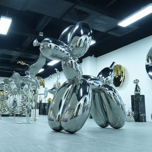 Balloon Dog - Modern Stainless Steel Sculpture
