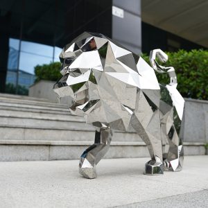 Majestic King Metal Lion Sculpture