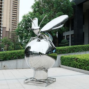 Stainless steel bee sculpture ornaments Outdoor Metal Art Sculptures